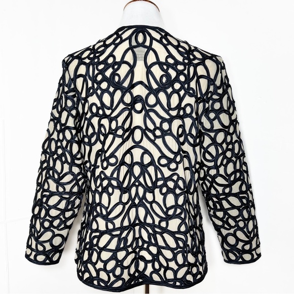 Chico’s Satin Embroidered Navy Blue Beige Long Sleeve Open Front Blazer M - Picture 5 of 11